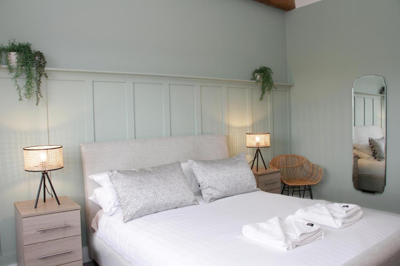 Heritage Serviced Suites - Serviced Apartments ハダーズフィールド エクステリア 写真